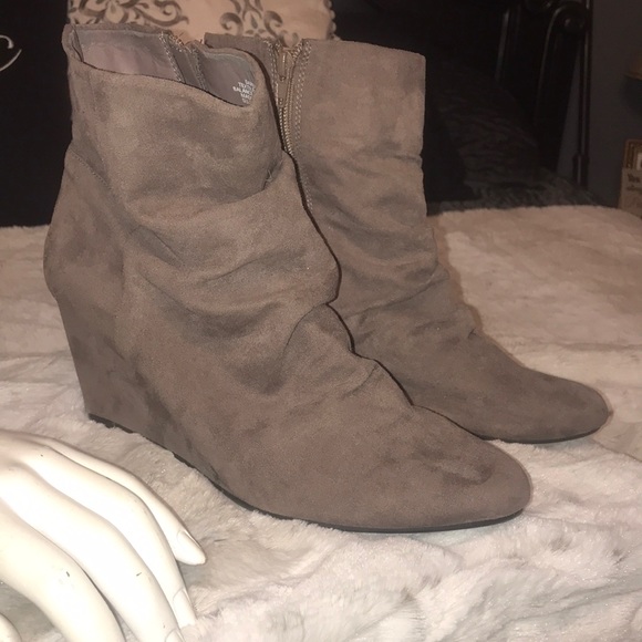 new directions Shoes - New Direction Dakota ankle boots